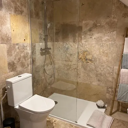 Ferienhaus Cozy Cocoon 300m De La Borgo (Corsica)